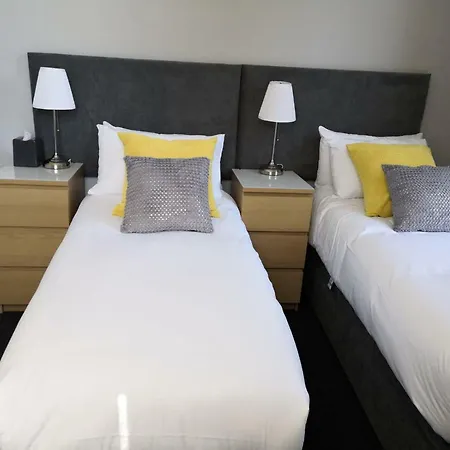 Avenue Apartment
