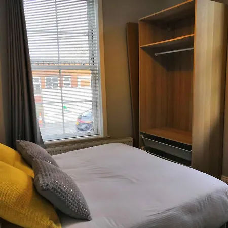 Avenue Apartment